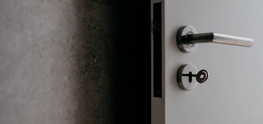 Front Door Handle Repair And Installation in Lake Forest, CA