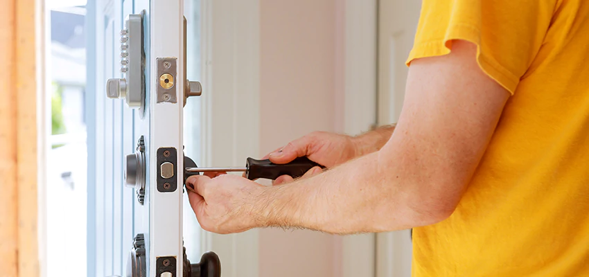 Eviction Locksmith For Key Fob Replacement Services in Lake Forest, CA