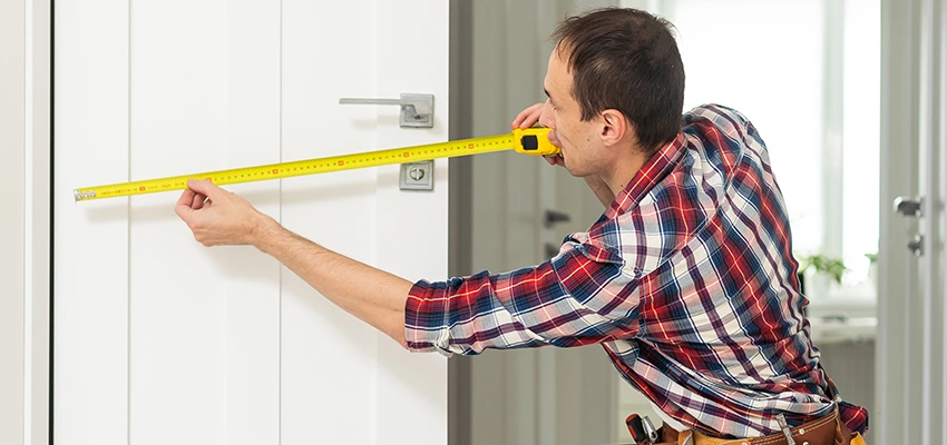Bonded & Insured Locksmiths For Lock Repair in Lake Forest, California